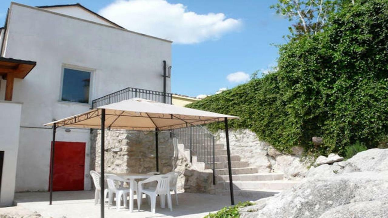Casa Elvira Basilico Βίλα San Valentino in Abruzzo Citeriore Εξωτερικό φωτογραφία